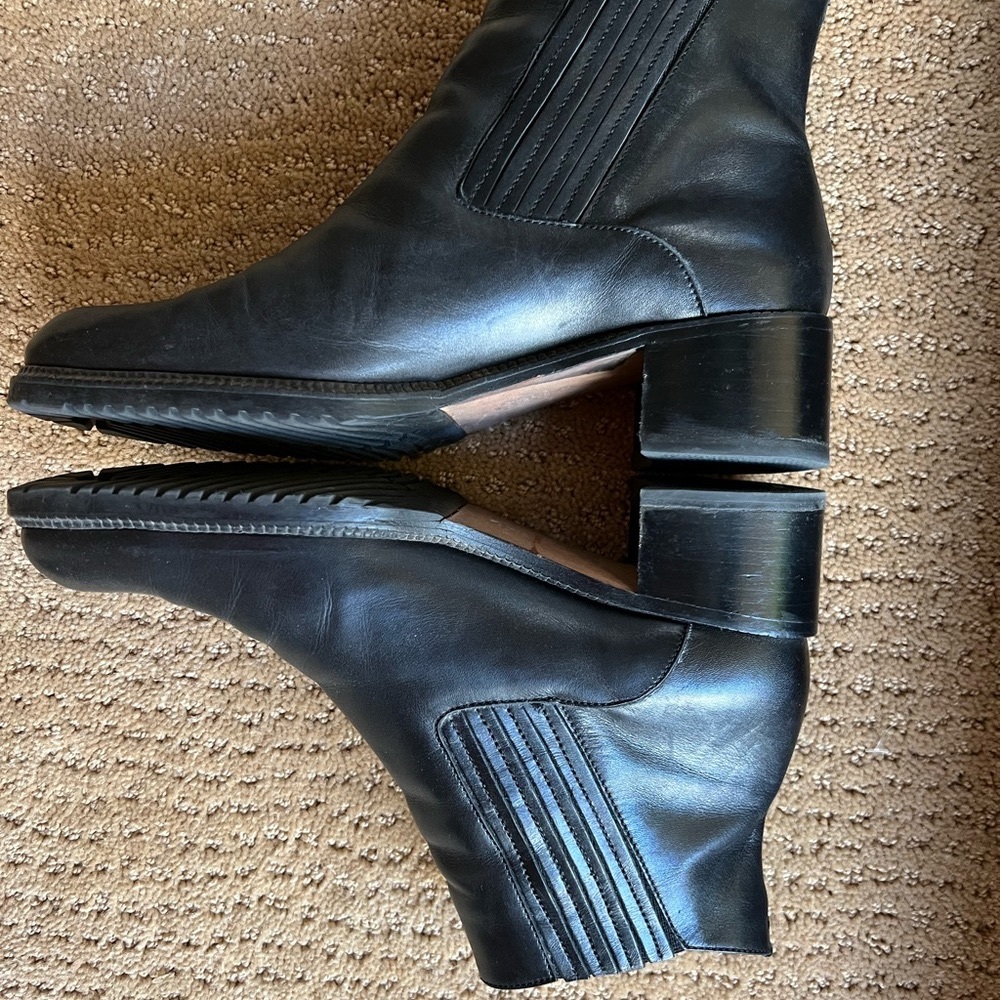 Aquatalia Chelsea Boots